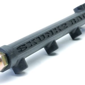 Skunk 2 Fuel Injector Rail, Aluminum, 0.625 Inch Diameter Bore, 8 AN Inlet and 8 AN Outlet – 350-05-5000