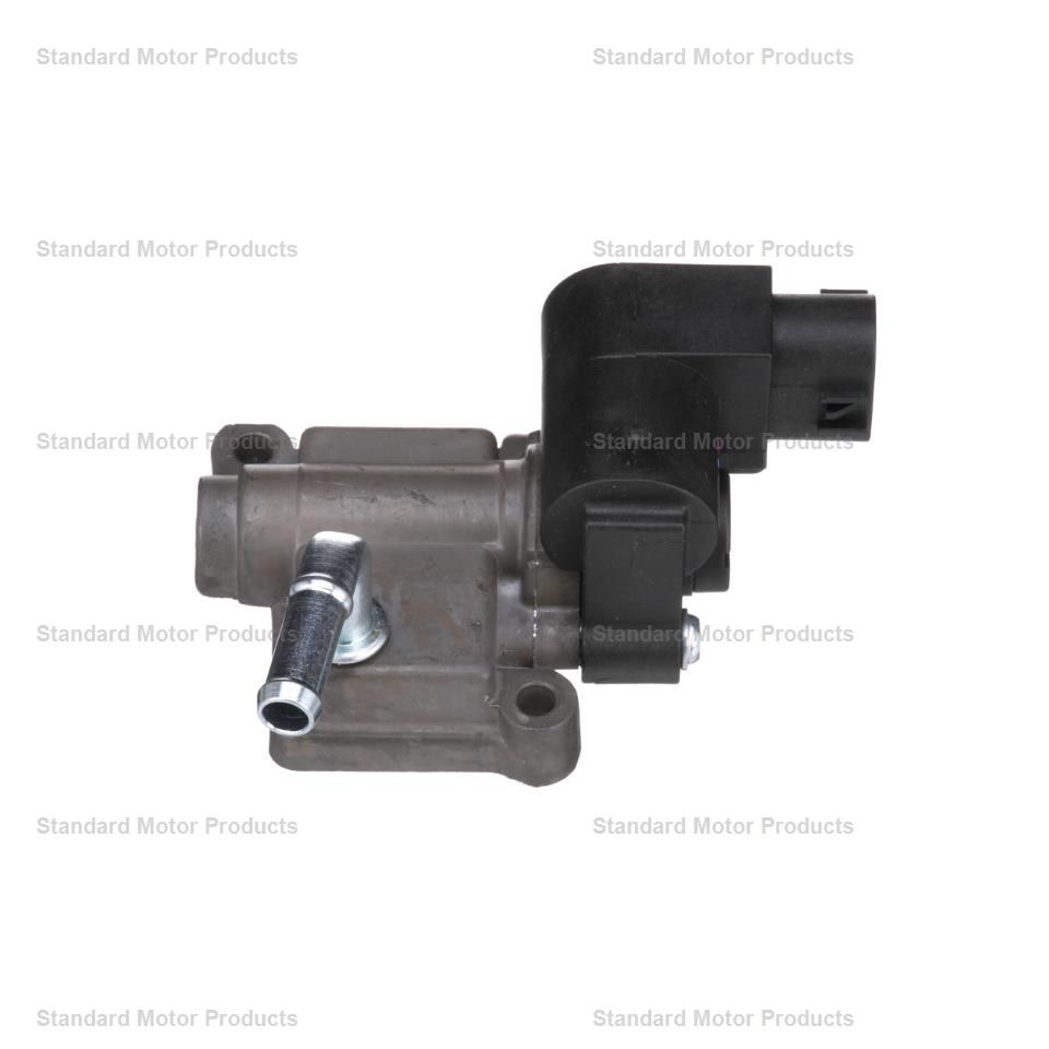 Standard Motor Products Idle Air Control Valve, 3 Terminal, With Gaskets – AC480