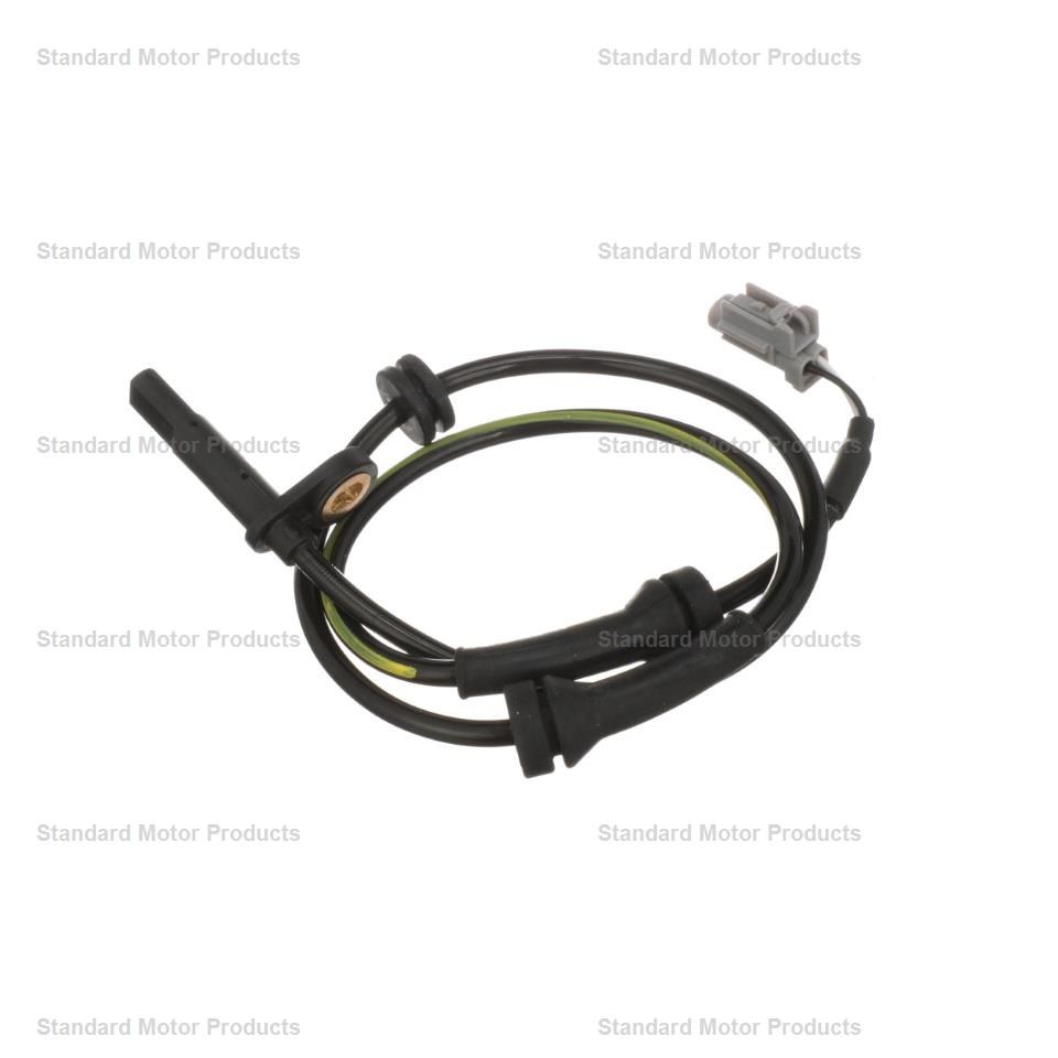 Standard Motor Products ABS Wheel Speed Sensor, Intermotor ®, With ABS Wheel Speed Sensor Wire Harness, Genuine Intermotor Quality – ALS1658