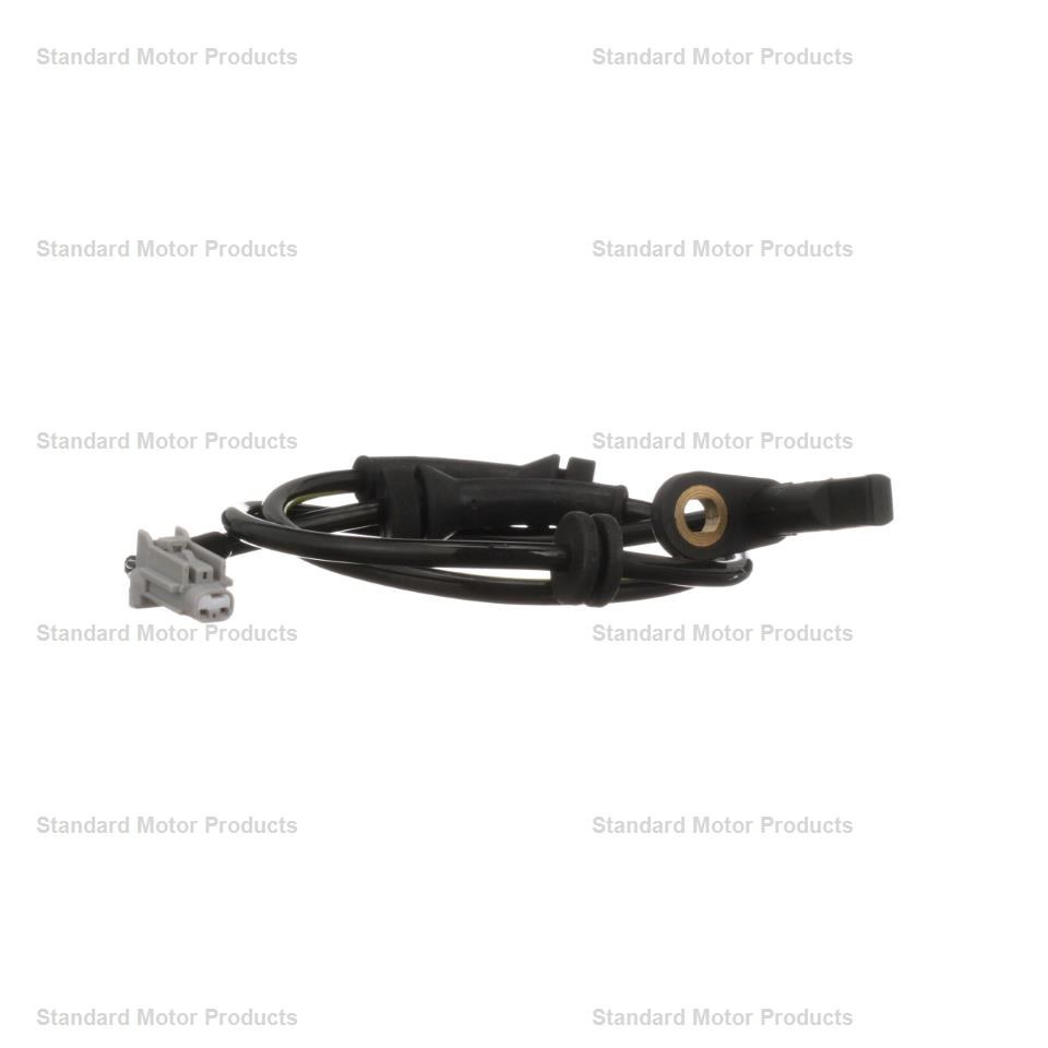 Standard Motor Products ABS Wheel Speed Sensor, Intermotor ®, With ABS Wheel Speed Sensor Wire Harness, Genuine Intermotor Quality – ALS1658