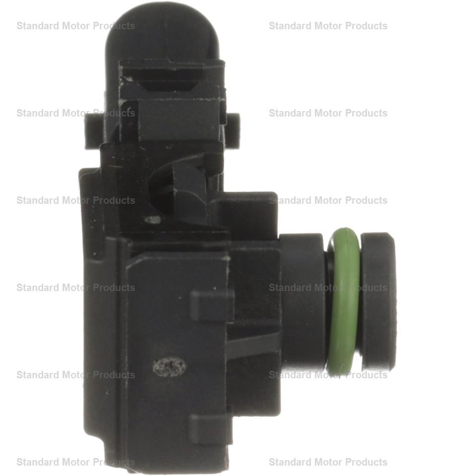 Standard Motor Products Manifold Absolute Pressure Sensor, 3 Male Blade Terminal, Black – AS737