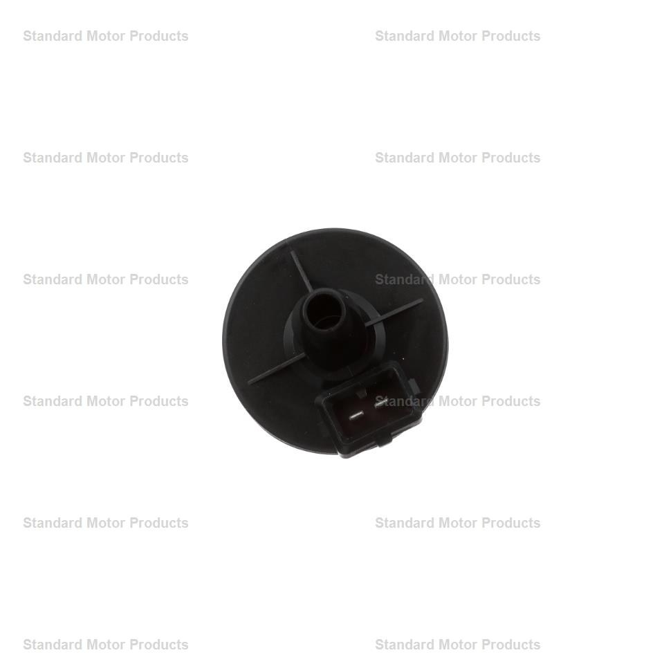 Standard Motor Products Vapor Canister Purge Solenoid, Intermotor ®, Genuine Intermotor Quality – CP530