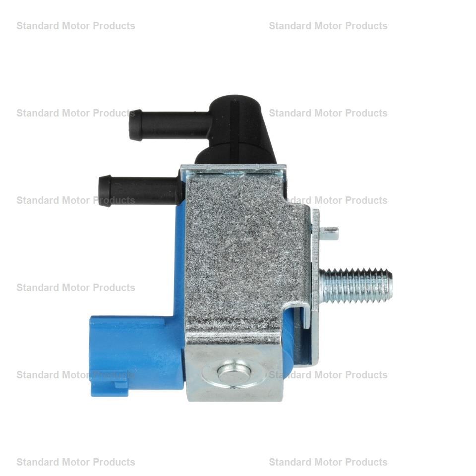 Standard Motor Products Vapor Canister Purge Solenoid, Intermotor ®, Control Valve, Genuine Intermotor Quality – CP582