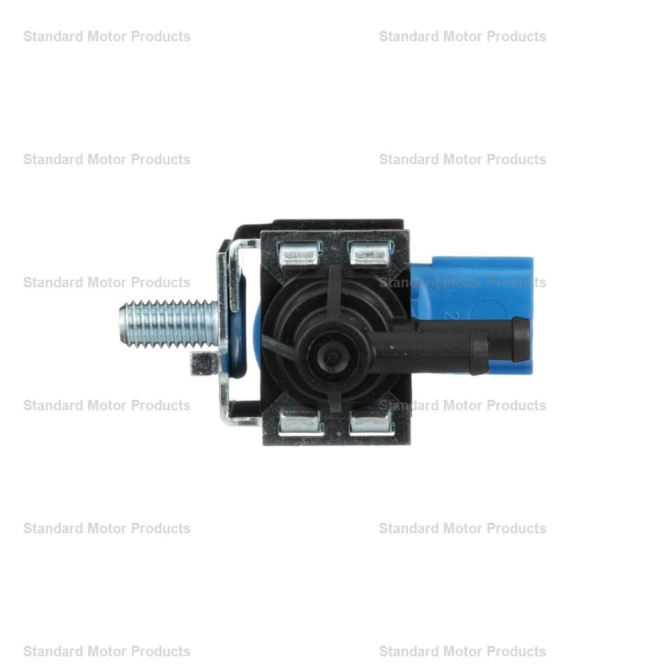 Standard Motor Products Vapor Canister Purge Solenoid, Intermotor ®, Control Valve, Genuine Intermotor Quality – CP582
