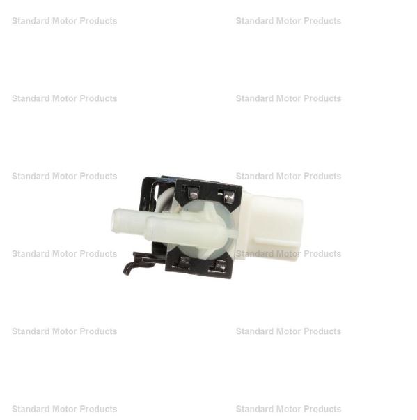 Standard Motor Products Vapor Canister Vent Solenoid, Intermotor ®, Genuine Intermotor Quality – CVS40