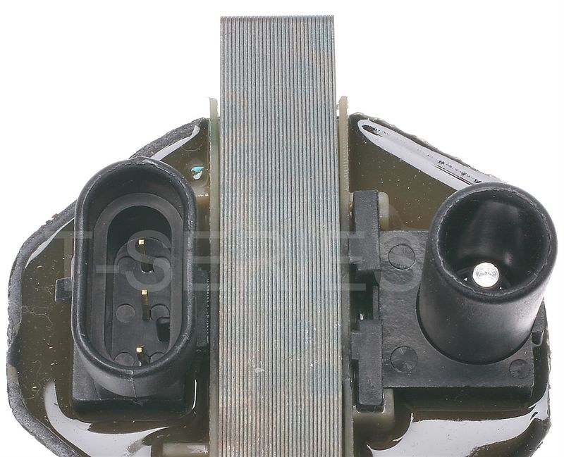 Standard Motor Products Ignition Coil, T Series, With 3 Pin Connector – DR49T