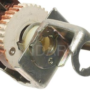 Standard Motor Products Headlight Switch, 8 Terminals – DS-150