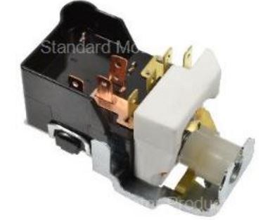 Standard Motor Products Headlight Switch, 7 Terminals, Black – DS-177