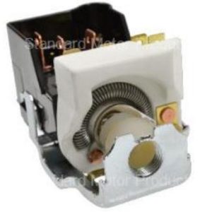 Standard Motor Products Headlight Switch, 7 Terminals, Black – DS-177