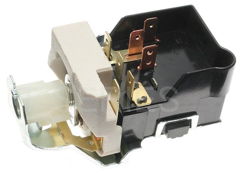 Standard Motor Products Headlight Switch, T Series, 7 Terminals, Black – DS177T