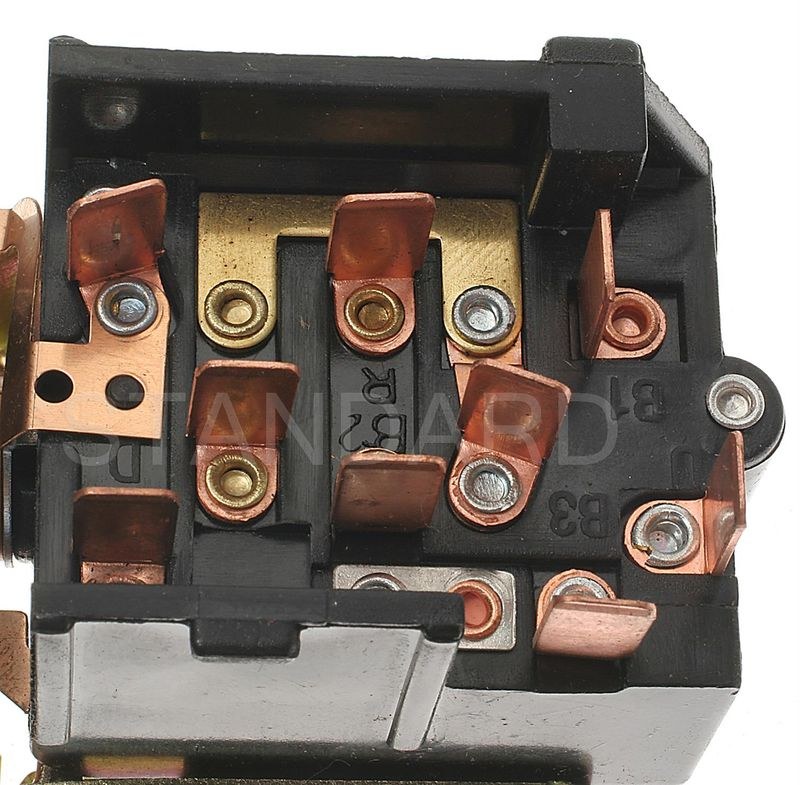 Standard Motor Products Headlight Switch, 9 Terminals – DS-357