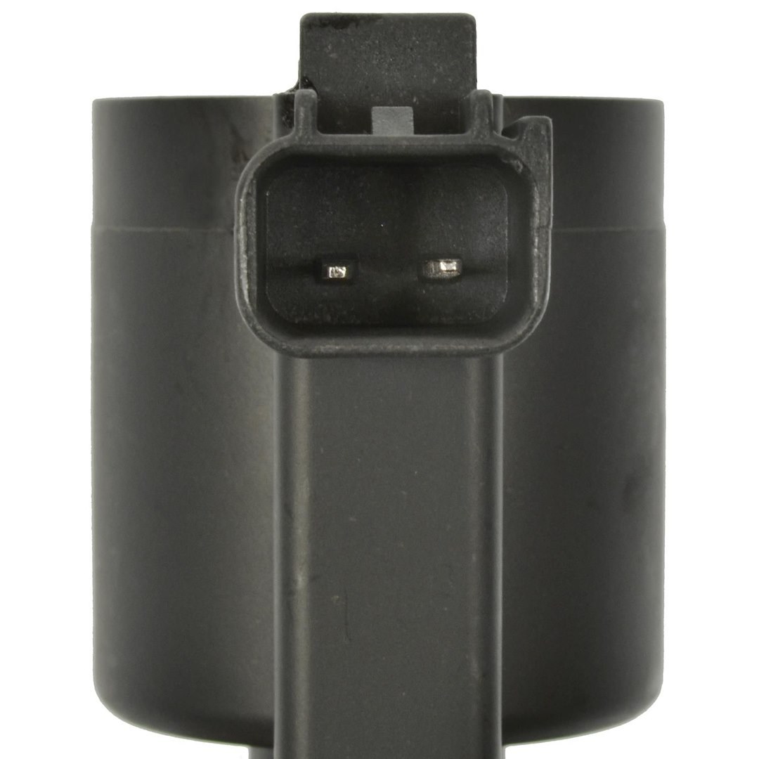 Standard Motor Products Ignition Coil, T Series, Genuine Intermotor Quality – FD496T