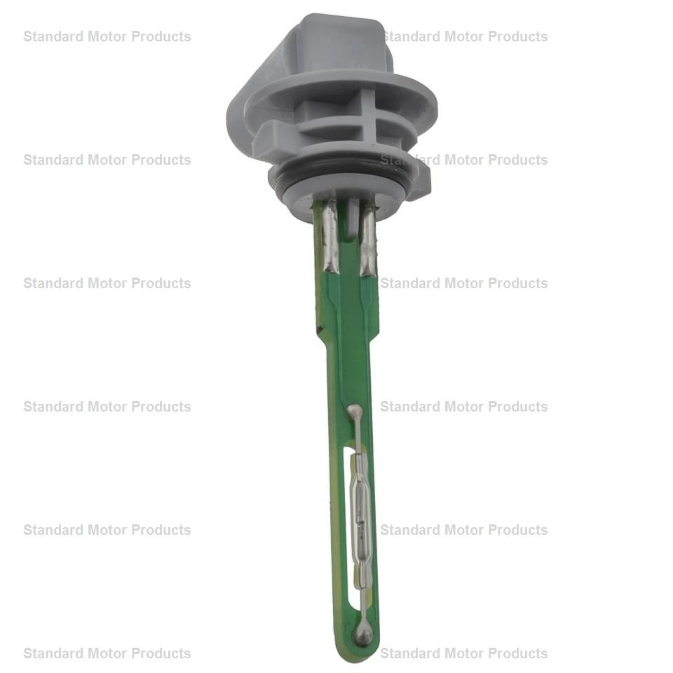 Standard Motor Products Coolant Level Sensor, Plug IN Connector, 2 Blade Terminal – FLS346