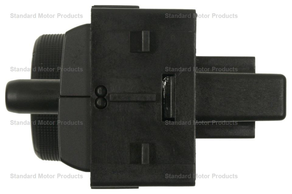 Standard Motor Products Headlight Switch, 18 Male Pin Terminal, 12 Volts, Black, Plastic – HLS-1520