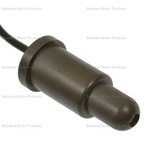 Standard Motor Products Fuel Level Sensor, Plastic, 3 Male Wire Lead Terminal – LSF130