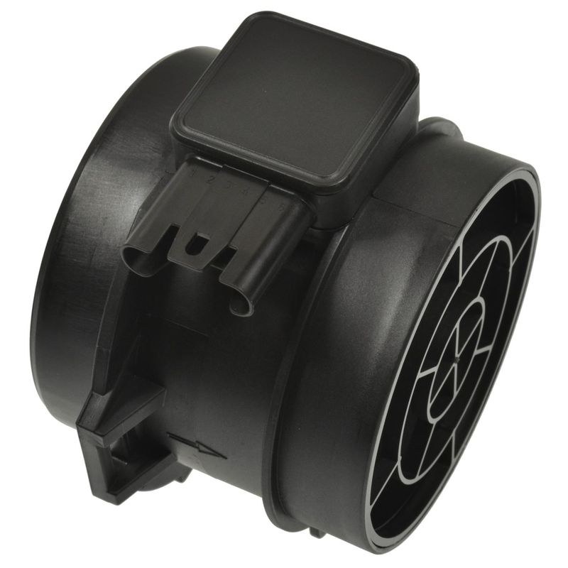 Standard Motor Products Mass Air Flow Sensor, 6 Male Blade Terminal, Plastic, With Housing – MAS0259