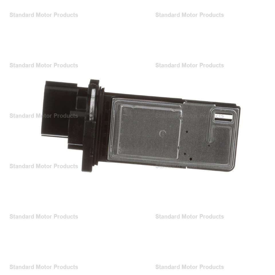 Standard Motor Products Mass Air Flow Sensor, Intermotor ®, 8 Pin Terminal, Plastic – MAS0323