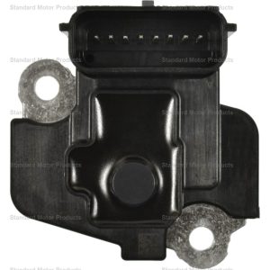 Standard Motor Products Mass Air Flow Sensor, Intermotor ®, 8 Pin Terminal, Plastic – MAS0323