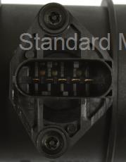 Standard Motor Products Mass Air Flow Sensor, Intermotor ® – MAS0414