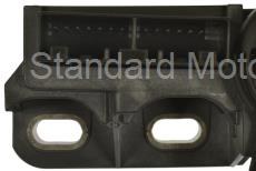 Standard Motor Products Neutral Safety Switch, 13 Male Pin Terminals/ Female Connector, Black – NS712