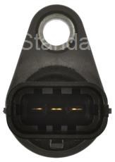 Standard Motor Products Camshaft Position Sensor, Intermotor ® – PC1104
