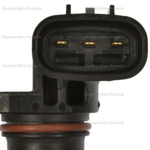 Standard Motor Products Camshaft Position Sensor, 3 Blade Terminals – PC1141