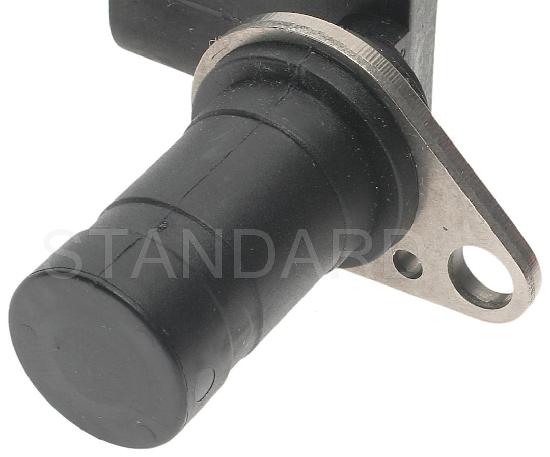 Standard Motor Products Crankshaft Position Sensor, Intermotor ®, Genuine Intermotor Quality – PC211