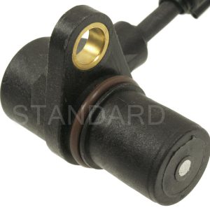 Standard Motor Products Crankshaft Position Sensor, Intermotor ®, With Oval Connector, Genuine Intermotor Quality – PC509