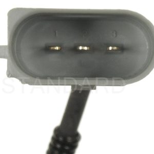 Standard Motor Products Crankshaft Position Sensor, Intermotor ®, With Oval Connector, Genuine Intermotor Quality – PC509