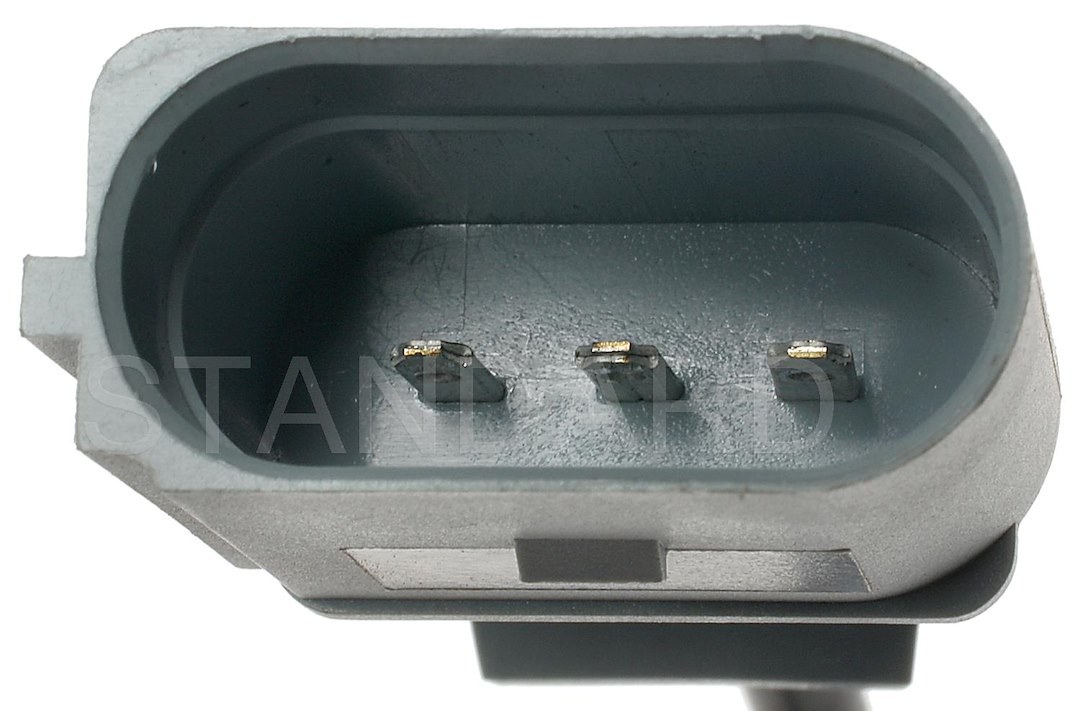 Standard Motor Products Crankshaft Position Sensor, Intermotor ®, With 3 Pin Connector, Genuine Intermotor Quality – PC525