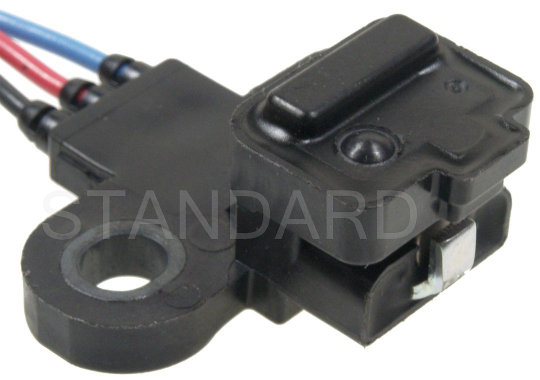 Standard Motor Products Camshaft Position Sensor, Intermotor ®, Genuine Intermotor Quality – PC555