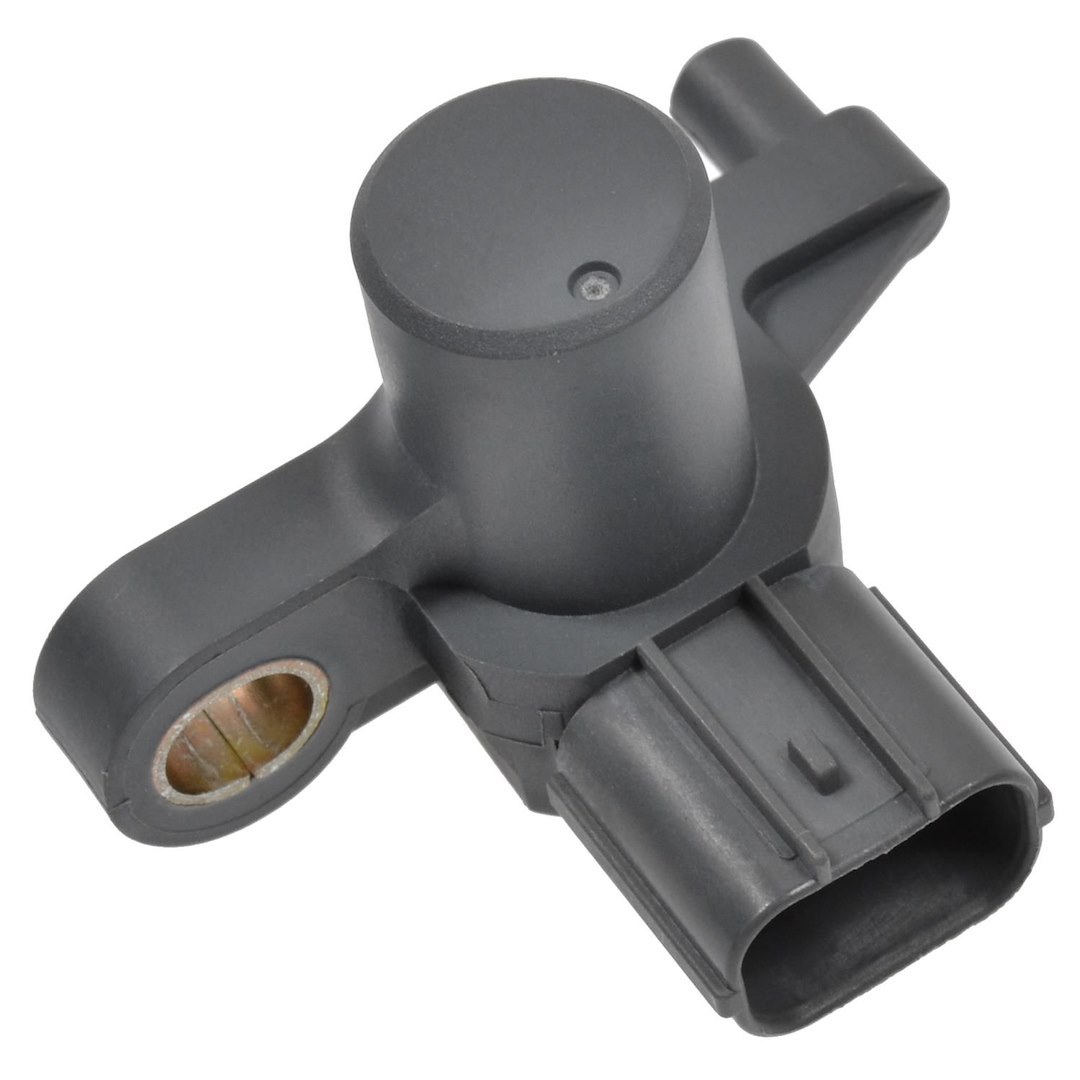 Standard Motor Products Camshaft Position Sensor, T Series, Genuine Intermotor Quality – PC618T