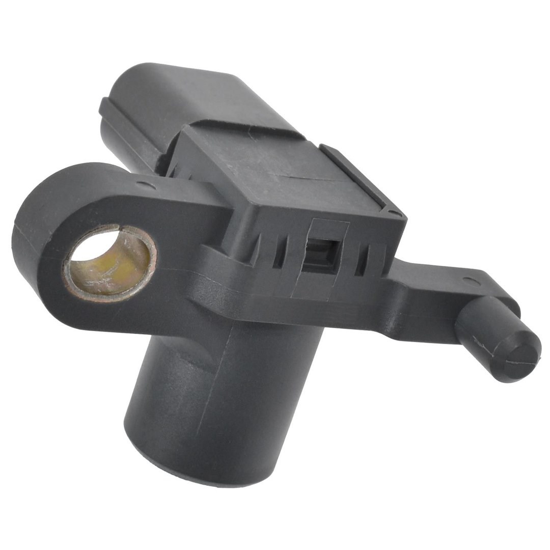 Standard Motor Products Camshaft Position Sensor, T Series, Genuine Intermotor Quality – PC618T