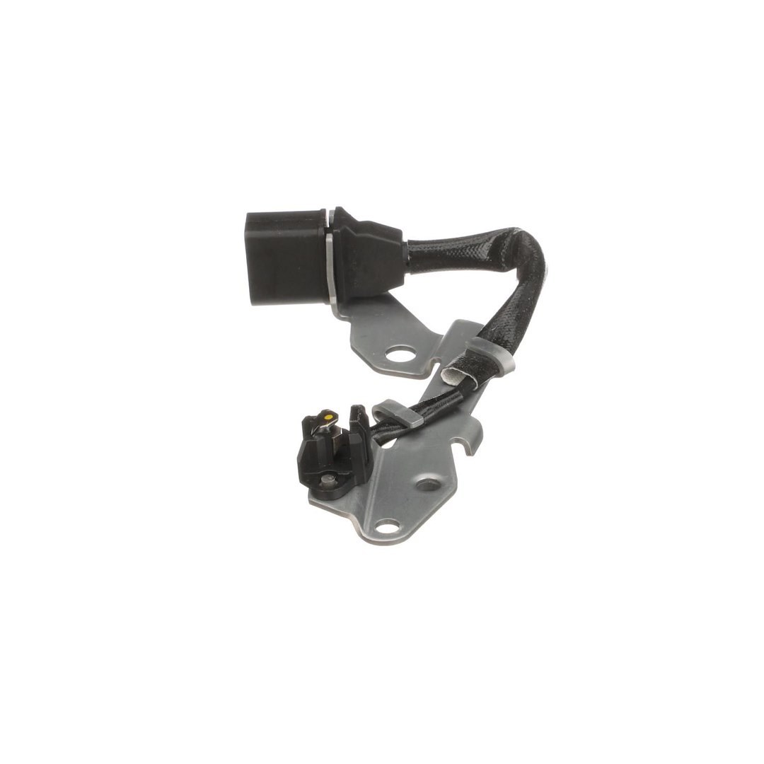 Standard Motor Products Camshaft Position Sensor, T Series, With Harness, Genuine Intermotor Quality – PC628T