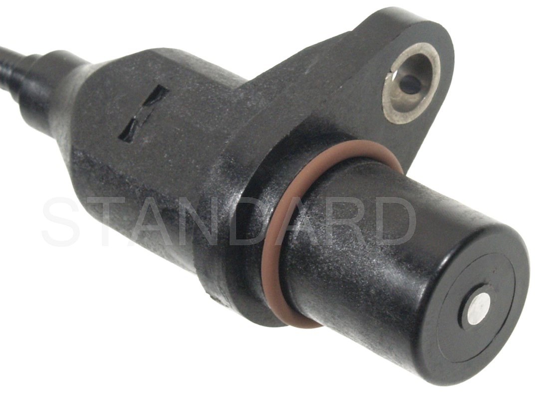 Standard Motor Products Crankshaft Position Sensor, Intermotor ®, Genuine Intermotor Quality – PC711