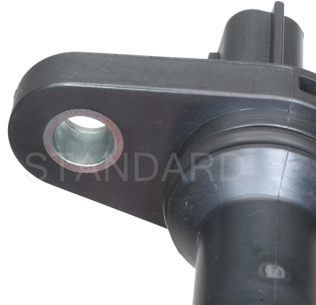 Standard Motor Products Crankshaft Position Sensor, Intermotor ®, Genuine Intermotor Quality – PC785