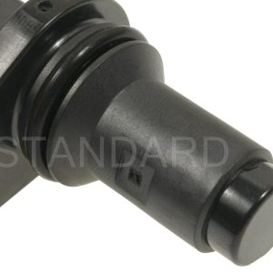 Standard Motor Products Camshaft Position Sensor, Intermotor ®, Genuine Intermotor Quality – PC829