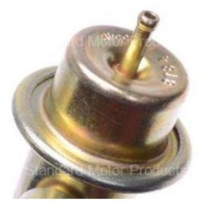 Standard Motor Products Fuel Injection Pressure Regulator – PR234
