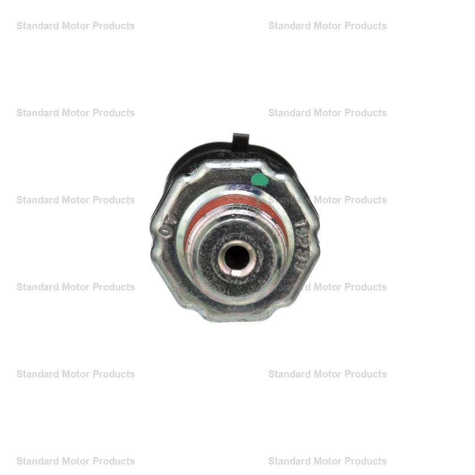 Standard Motor Products Oil Pressure Switch, 3/8 Inch X 18 Thread – PS-276