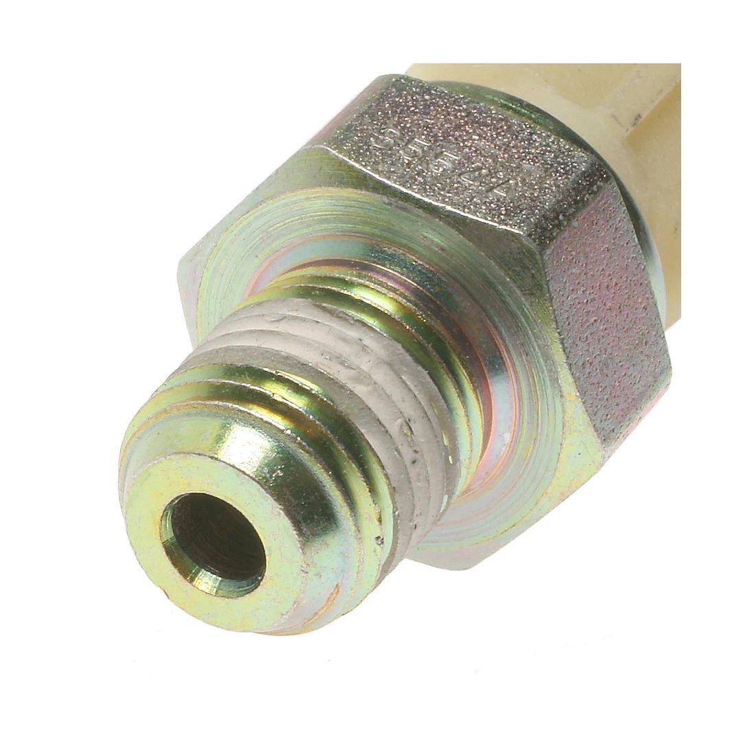 Standard Motor Products Oil Pressure Switch, T Series, Twist-IN Type, With Blade Terminal – PS288T