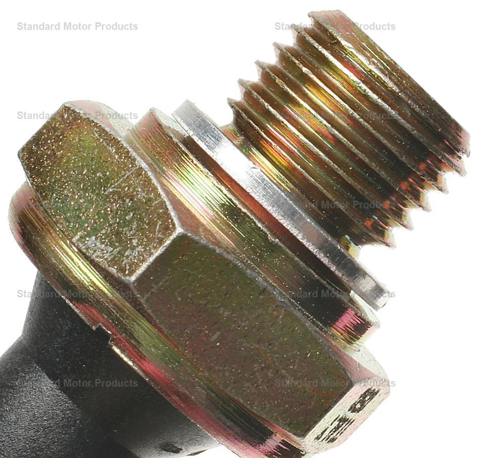 Standard Motor Products Oil Pressure Switch, Intermotor ®, Genuine Intermotor Quality – PS-321