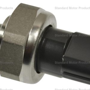 Standard Motor Products Oil Pressure Switch, 3 Male Blade Terminal – PS603