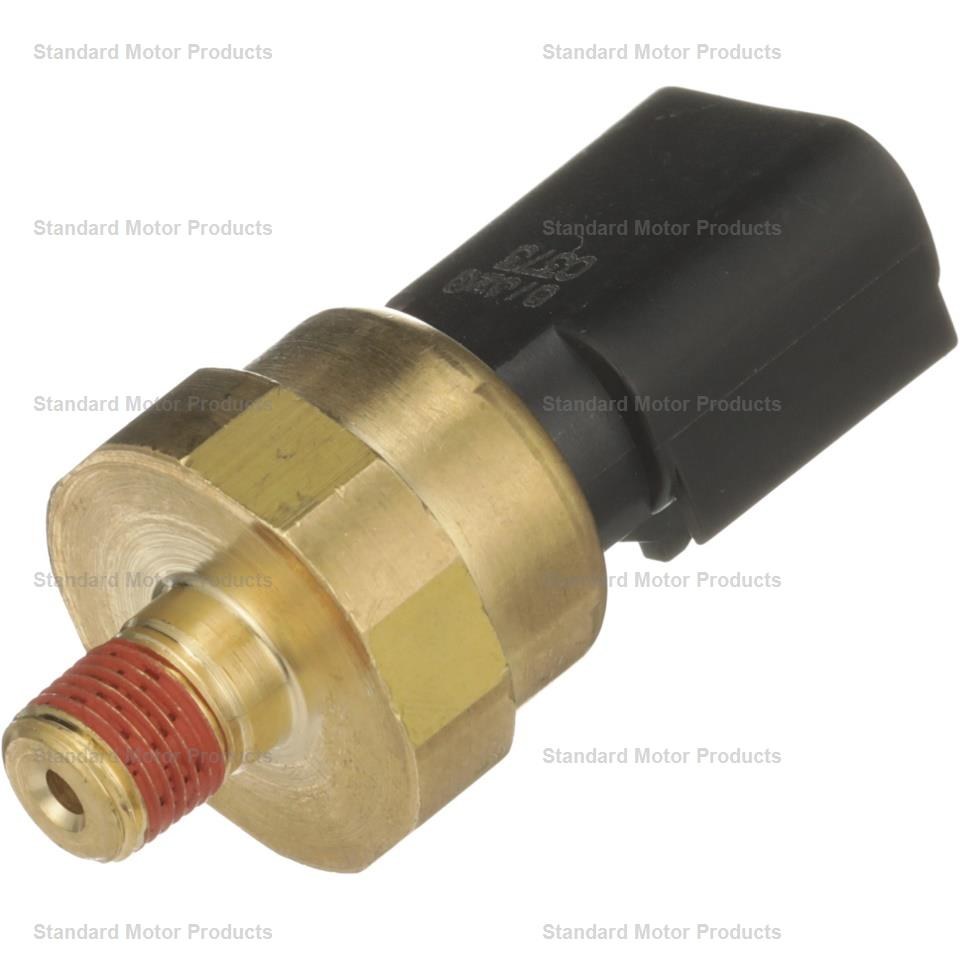 Standard Motor Products Oil Pressure Switch, Plug IN Connector, 3 Pin Terminals – PS674