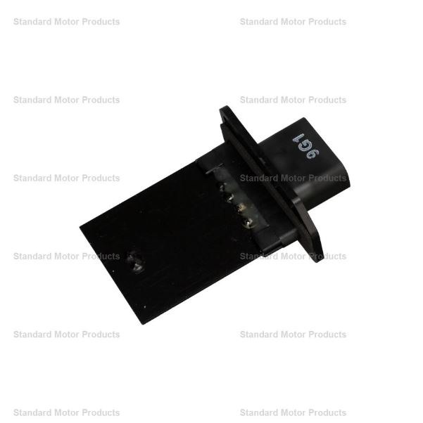 Standard Motor Products Heater Fan Motor Resistor, Intermotor ®, Genuine Intermotor Quality – RU-365