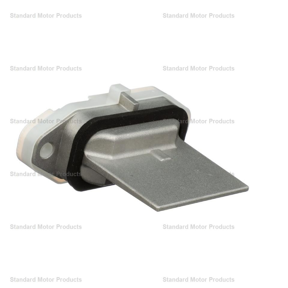 Standard Motor Products Heater Fan Motor Resistor, Intermotor ®, Genuine Intermotor Quality – RU-633