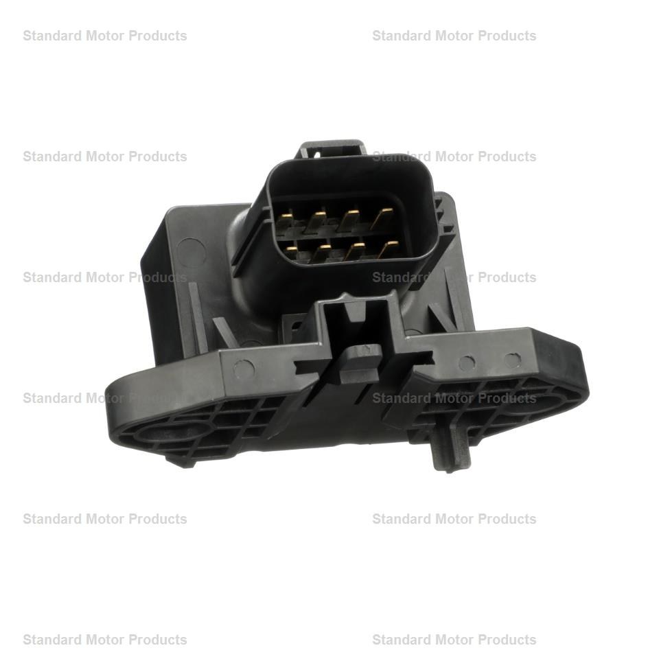 Standard Motor Products Fuel Pump Relay, 12 Volt, 8 Blade Terminals, With Mounting Brackets – RY-1712