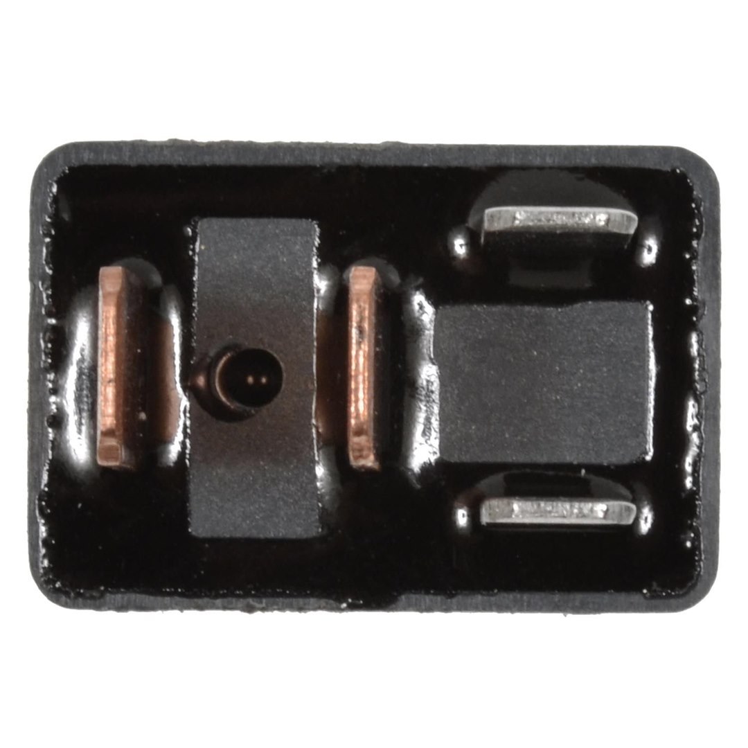 Standard Motor Products Cruise Control Relay, T Series, 4 Pin, Genuine Intermotor Quality – RY465T