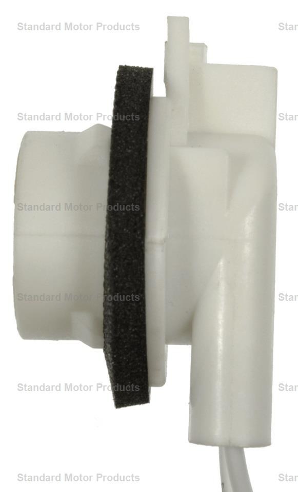 Standard Motor Products Daytime Running Light Socket, 2 Terminal, Natural/ White – S-1022