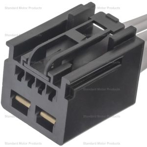 Standard Motor Products HVAC Blower Motor Relay Connector, 17 Inch Harness Length, 6 Blade Terminal, One Male Connector – S1702HT