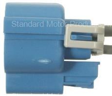 Standard Motor Products Power Distribution Block Connector, 8 Terminal, Female, With Butt Connectors/ Pigtail – S-1704